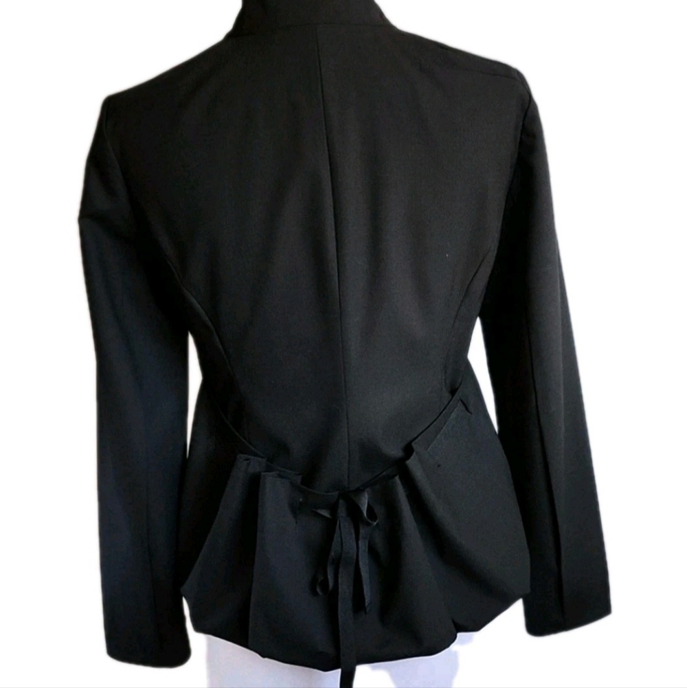 2B.Rych Blazer 6 Black Peplum Back, One Button Tuxedo. Unique Detail NWOT - Picture 3 of 8